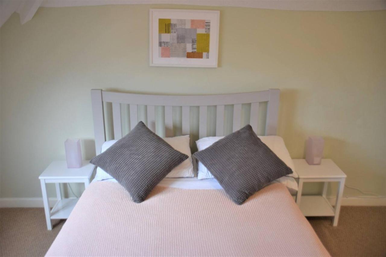 Charming 3-Bed Apartment In Talgarth Powys Brecon Exteriér fotografie
